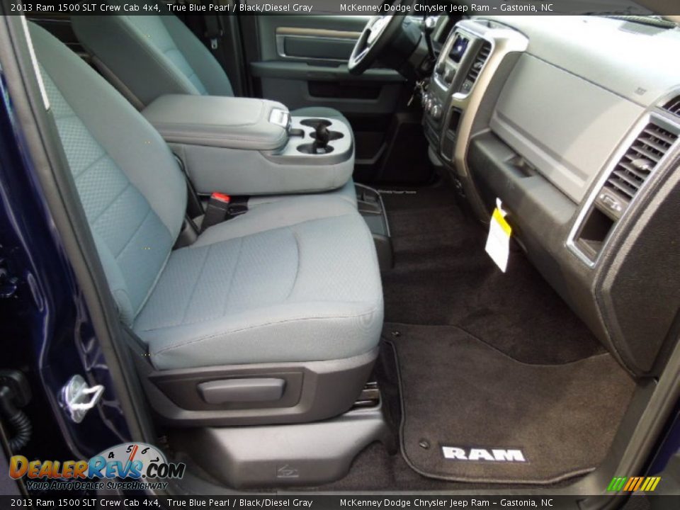 Front Seat of 2013 Ram 1500 SLT Crew Cab 4x4 Photo #22