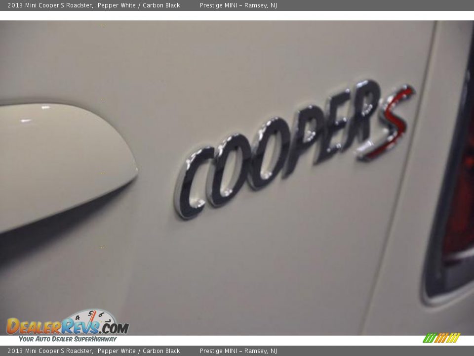 2013 Mini Cooper S Roadster Pepper White / Carbon Black Photo #16