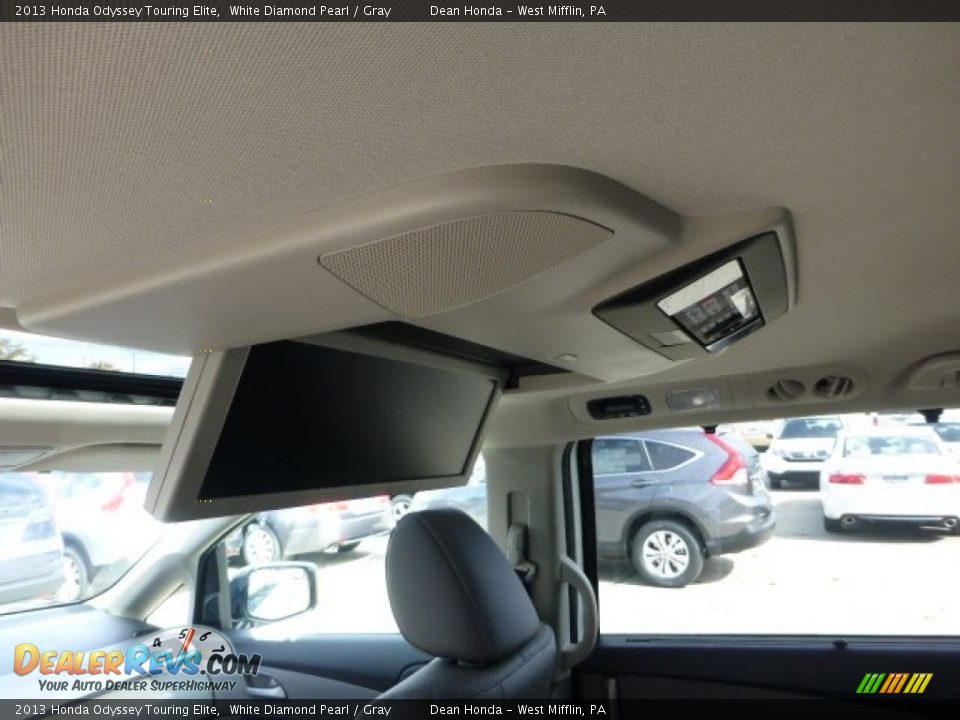 2013 Honda Odyssey Touring Elite White Diamond Pearl / Gray Photo #13