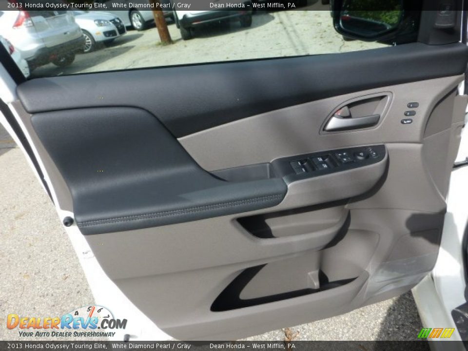 2013 Honda Odyssey Touring Elite White Diamond Pearl / Gray Photo #14