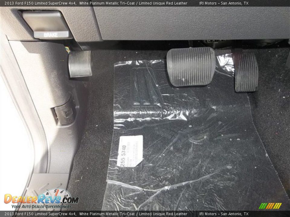 2013 Ford F150 Limited SuperCrew 4x4 White Platinum Metallic Tri-Coat / Limited Unique Red Leather Photo #31