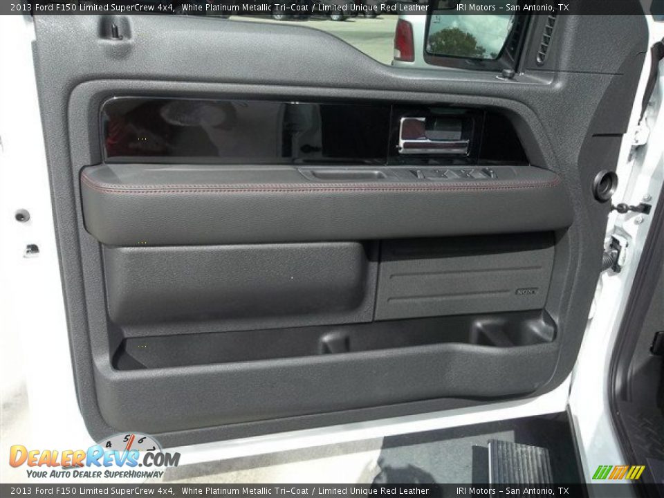 2013 Ford F150 Limited SuperCrew 4x4 White Platinum Metallic Tri-Coat / Limited Unique Red Leather Photo #32
