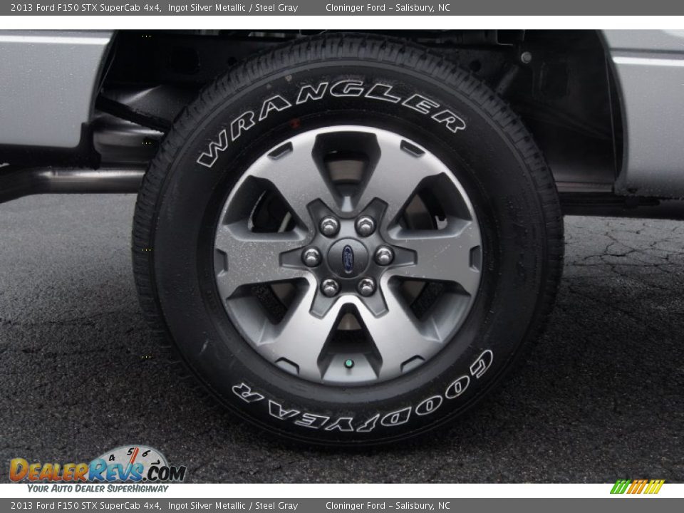2013 Ford F150 STX SuperCab 4x4 Ingot Silver Metallic / Steel Gray Photo #18