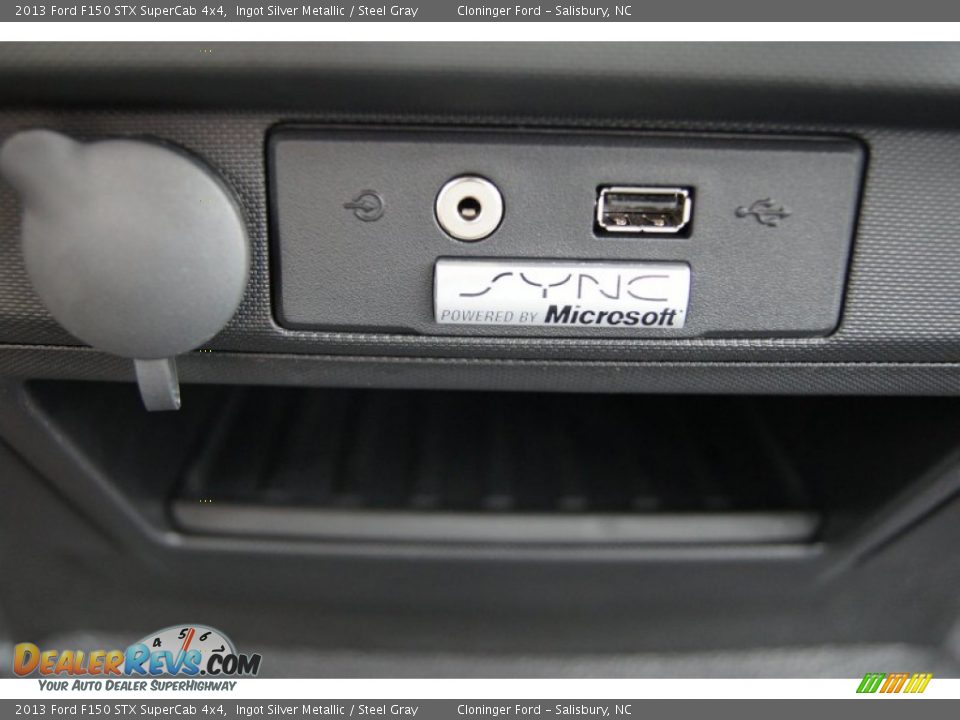 2013 Ford F150 STX SuperCab 4x4 Ingot Silver Metallic / Steel Gray Photo #36