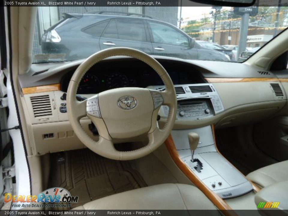 2005 Toyota Avalon XL Blizzard White Pearl / Ivory Photo #6