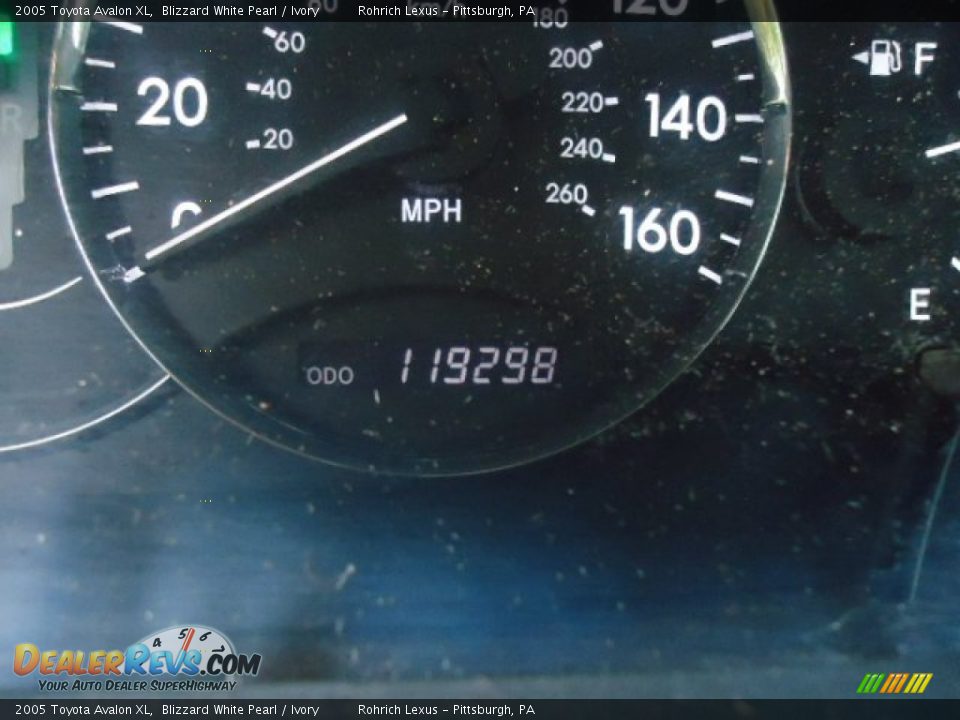 2005 Toyota Avalon XL Blizzard White Pearl / Ivory Photo #8