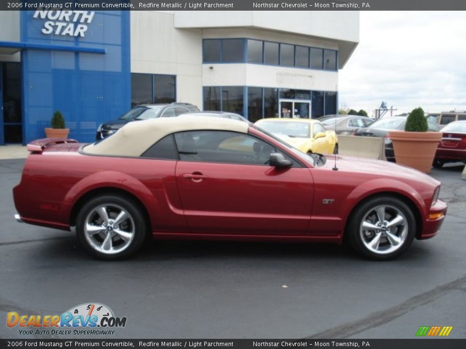 2006 Ford Mustang GT Premium Convertible Redfire Metallic / Light Parchment Photo #8