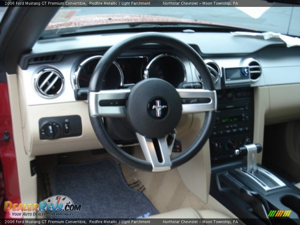 2006 Ford Mustang GT Premium Convertible Redfire Metallic / Light Parchment Photo #10