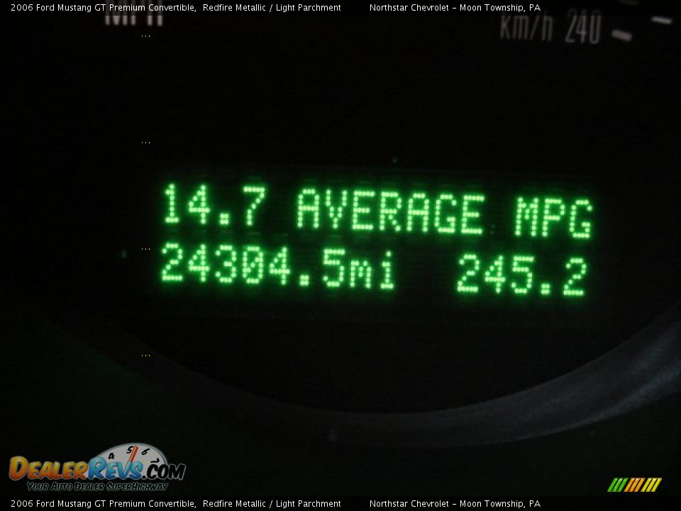 2006 Ford Mustang GT Premium Convertible Redfire Metallic / Light Parchment Photo #19