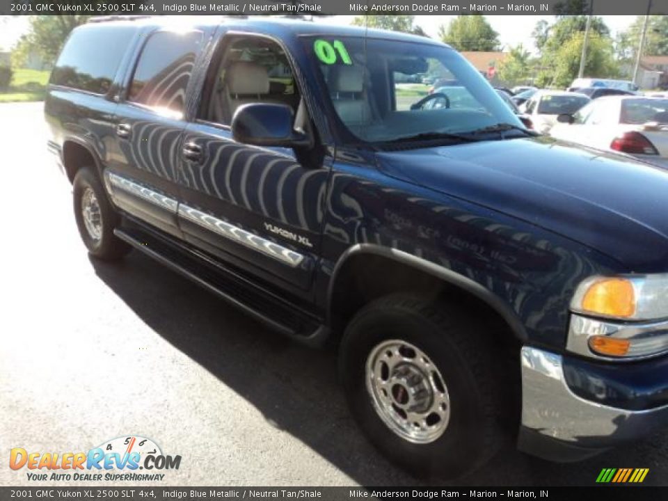 2001 GMC Yukon XL 2500 SLT 4x4 Indigo Blue Metallic / Neutral Tan/Shale Photo #3