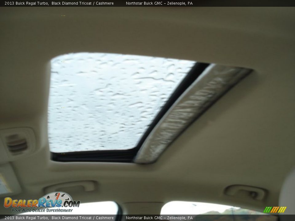 2013 Buick Regal Turbo Black Diamond Tricoat / Cashmere Photo #15
