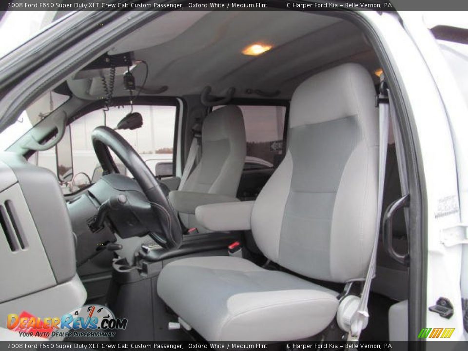 Front Seat of 2008 Ford F650 Super Duty XLT Crew Cab Custom Passenger Photo #17