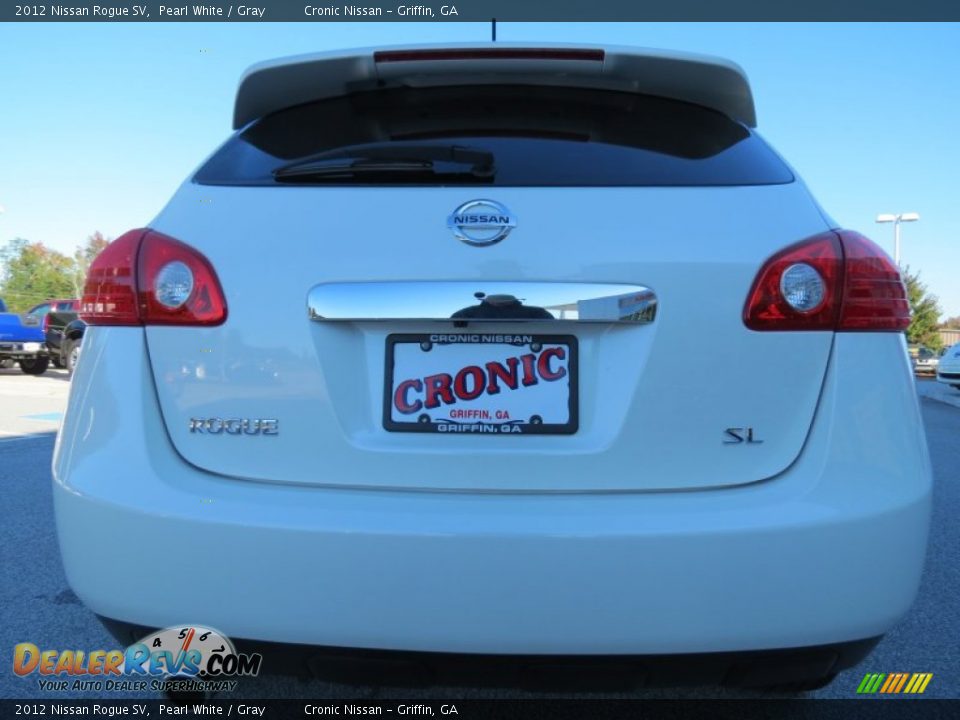 2012 Nissan Rogue SV Pearl White / Gray Photo #4