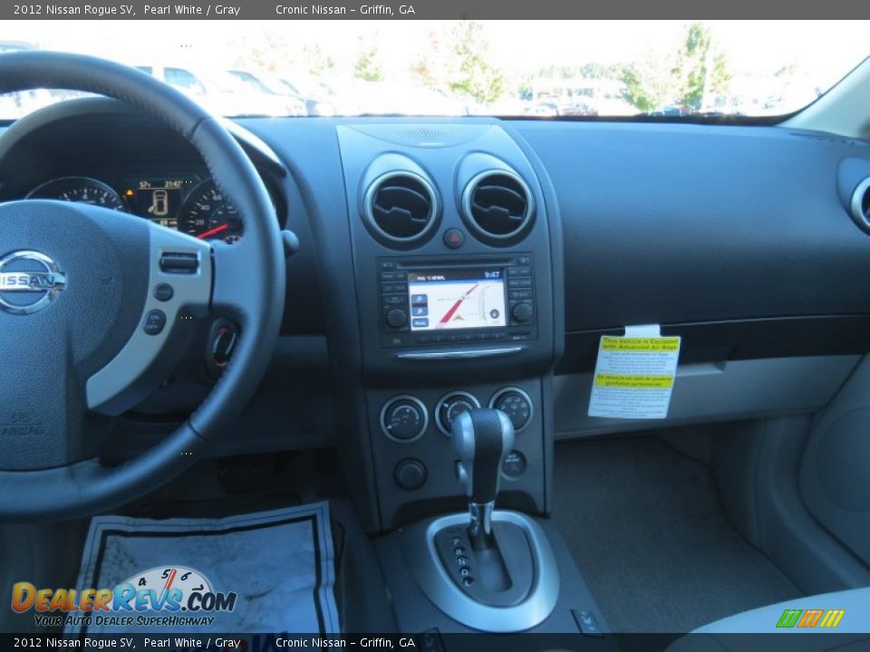 2012 Nissan Rogue SV Pearl White / Gray Photo #12