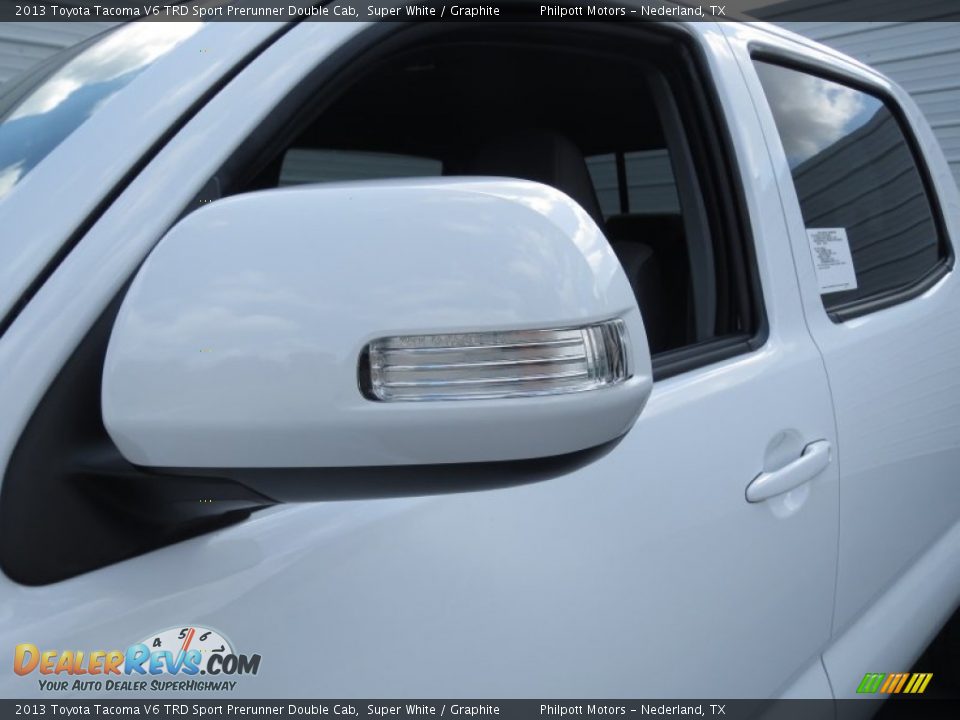2013 Toyota Tacoma V6 TRD Sport Prerunner Double Cab Super White / Graphite Photo #11