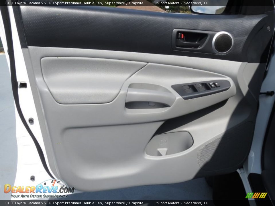 Door Panel of 2013 Toyota Tacoma V6 TRD Sport Prerunner Double Cab Photo #21
