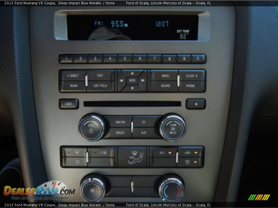 Controls of 2013 Ford Mustang V6 Coupe Photo #9