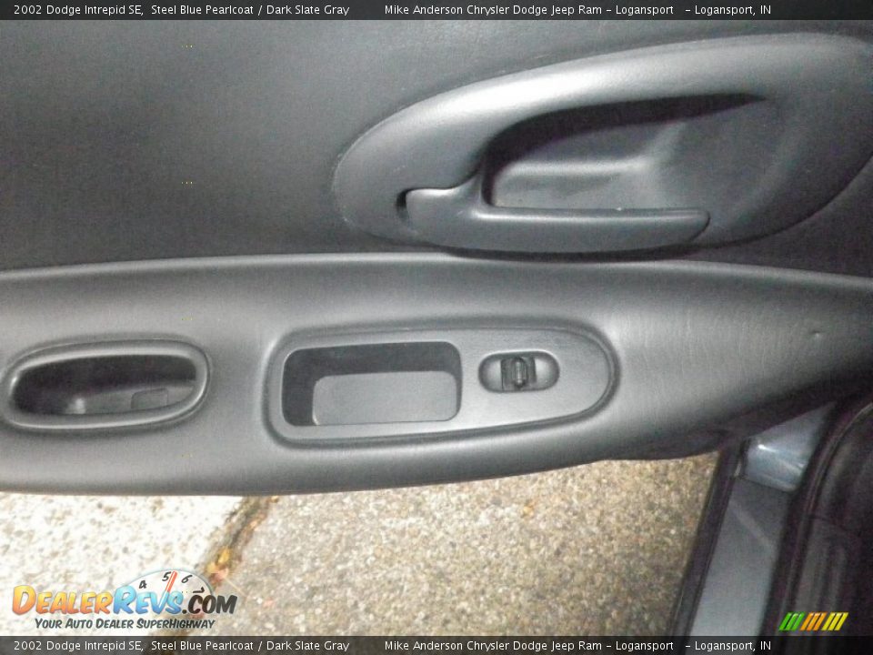 2002 Dodge Intrepid SE Steel Blue Pearlcoat / Dark Slate Gray Photo #7