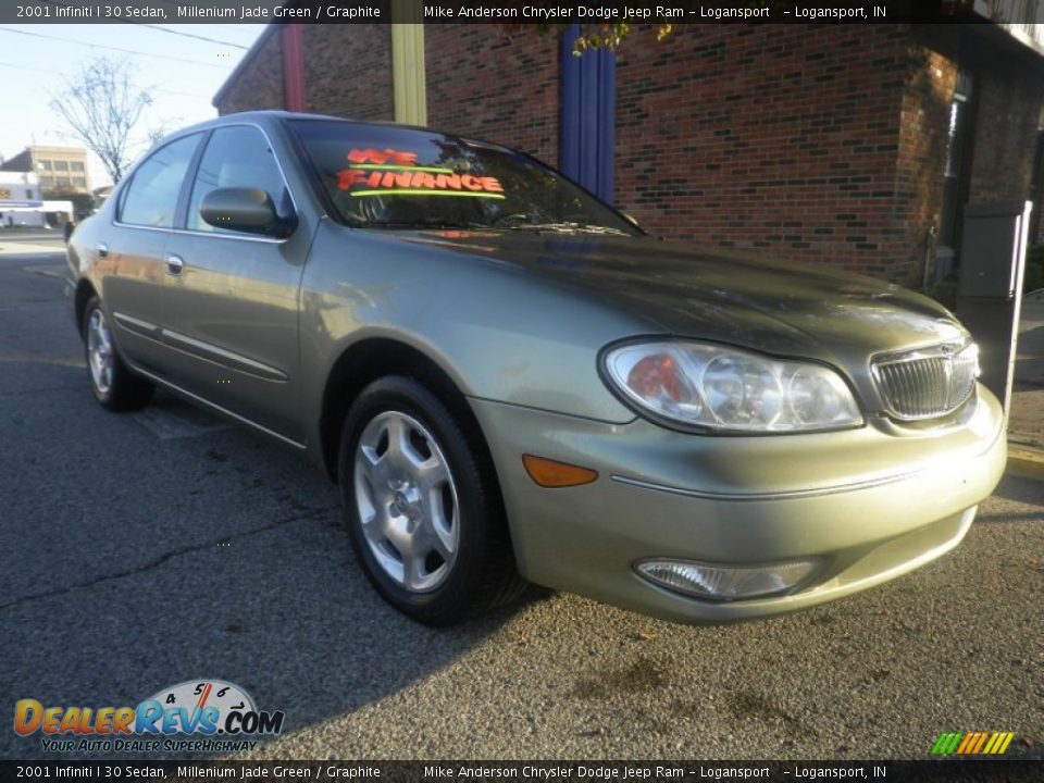 2001 Infiniti I 30 Sedan Millenium Jade Green / Graphite Photo #1