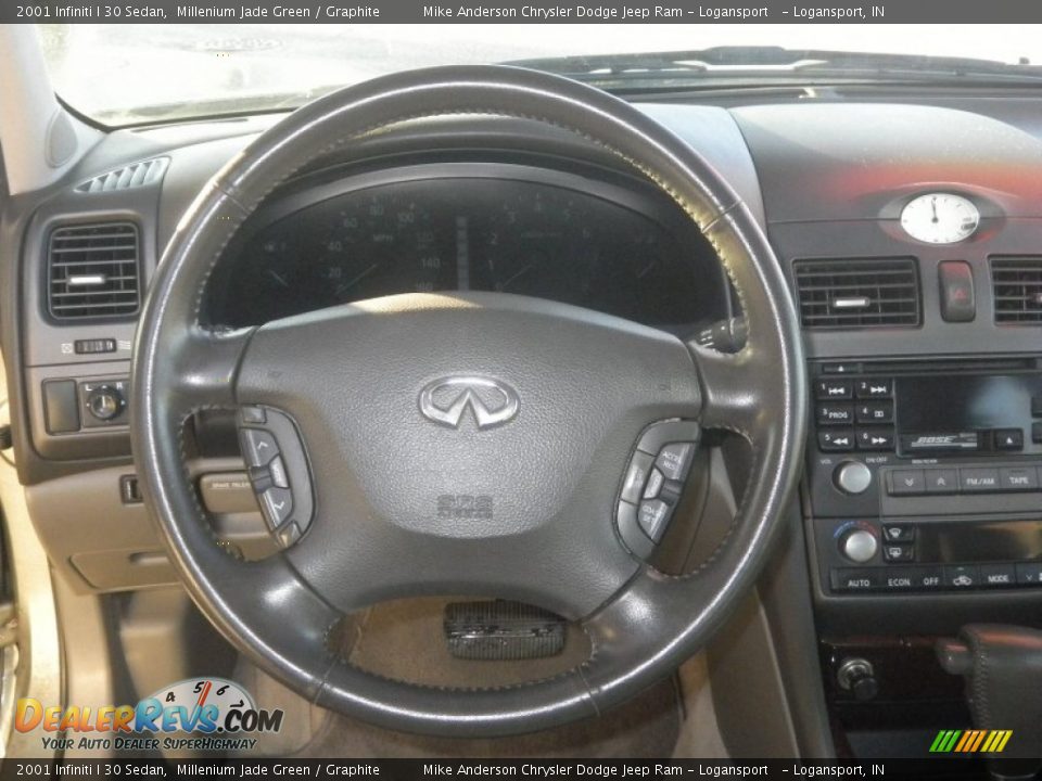 2001 Infiniti I 30 Sedan Millenium Jade Green / Graphite Photo #7