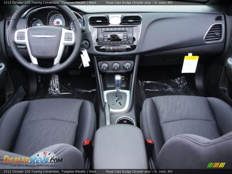 Dashboard of 2013 Chrysler 200 Touring Convertible Photo #5
