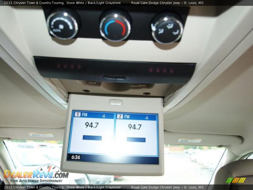 2013 Chrysler Town & Country Touring Stone White / Black/Light Graystone Photo #5