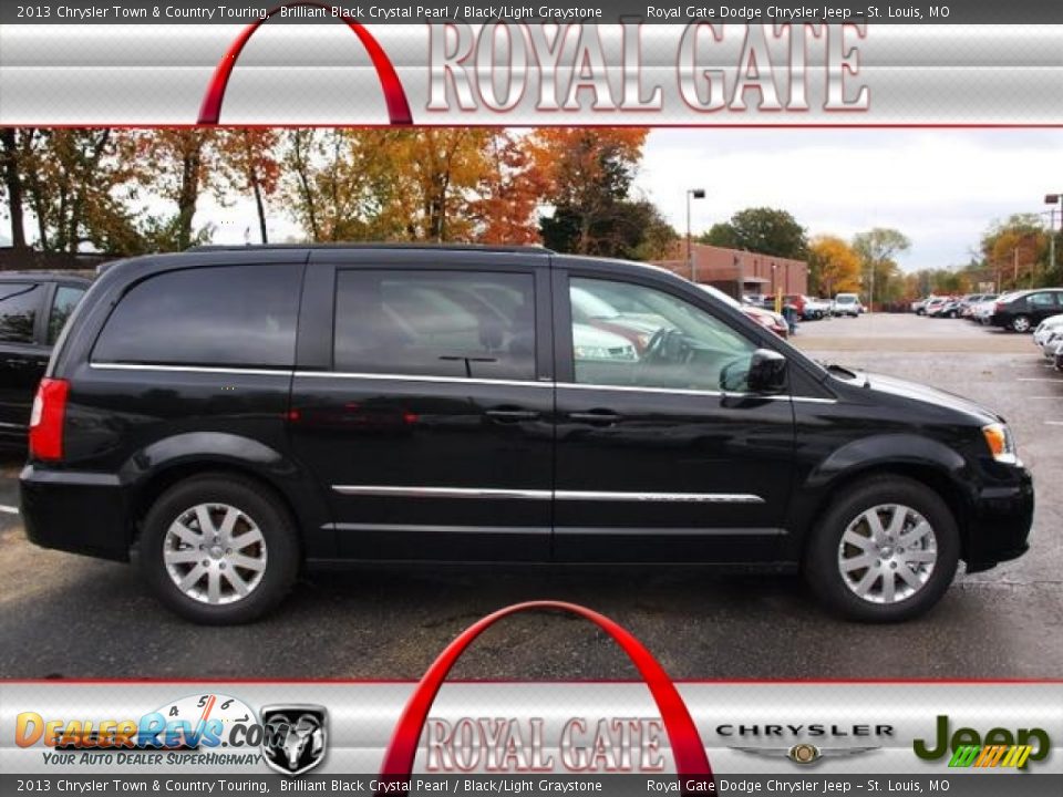 2013 Chrysler Town & Country Touring Brilliant Black Crystal Pearl / Black/Light Graystone Photo #1