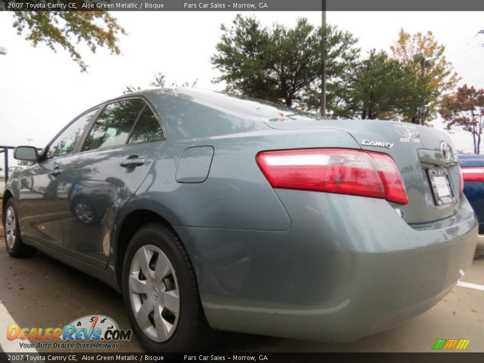 2007 Toyota Camry CE Aloe Green Metallic / Bisque Photo #2