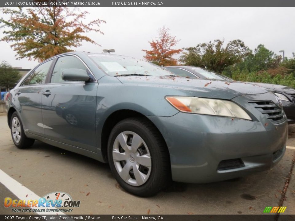 2007 Toyota Camry CE Aloe Green Metallic / Bisque Photo #4