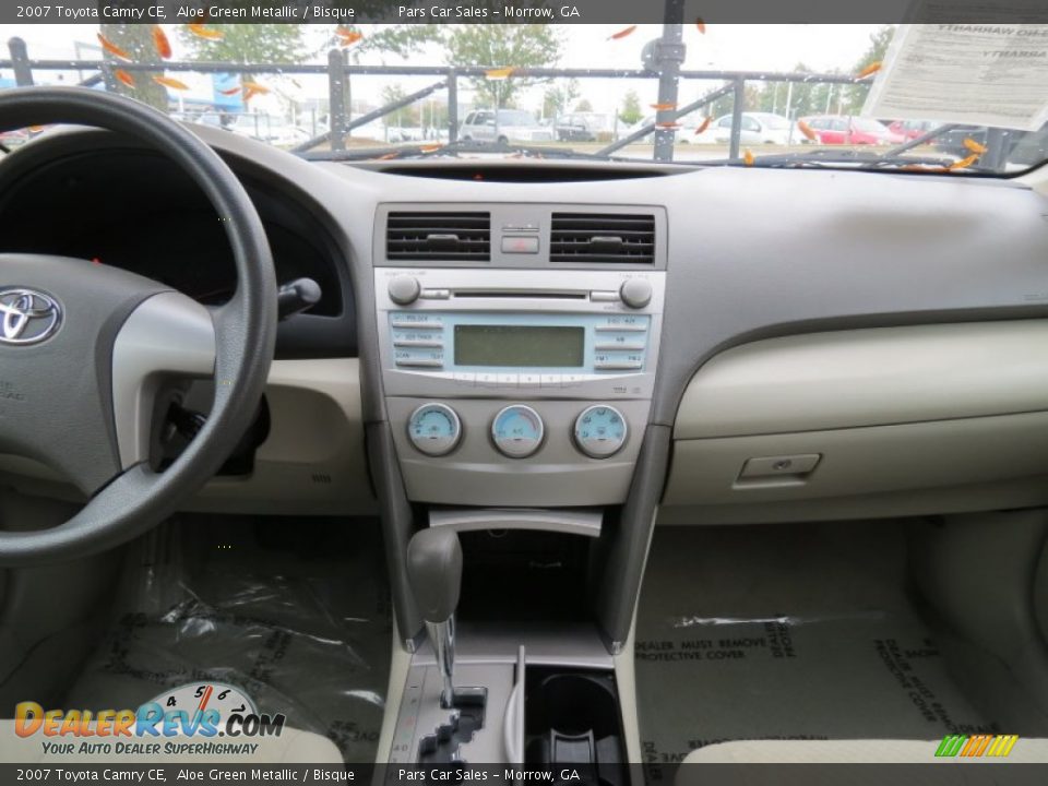 2007 Toyota Camry CE Aloe Green Metallic / Bisque Photo #11
