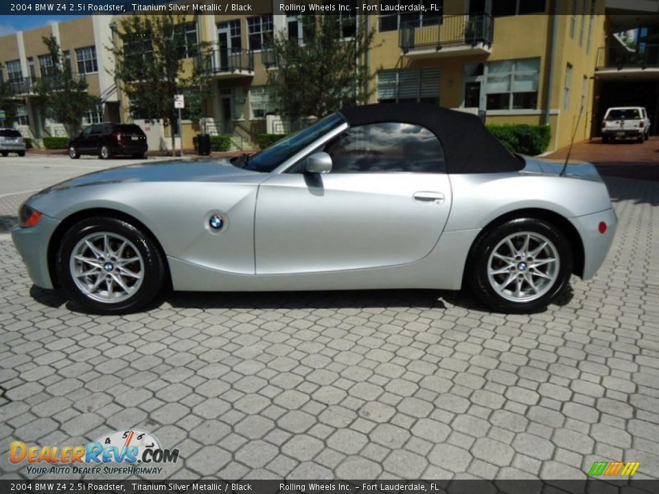 Titanium Silver Metallic 2004 BMW Z4 2.5i Roadster Photo #35