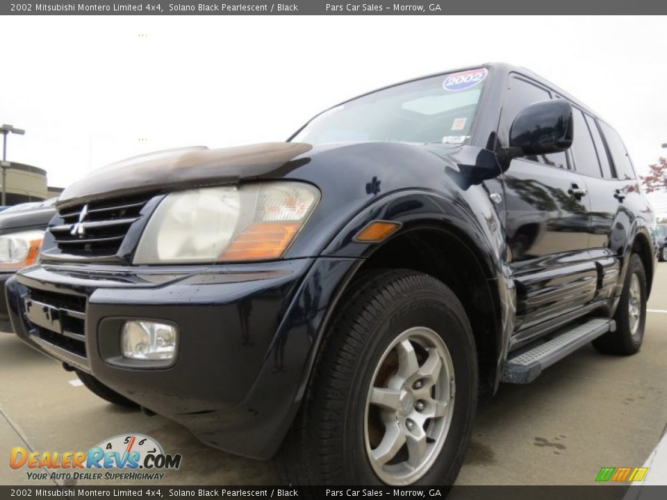 2002 Mitsubishi Montero Limited 4x4 Solano Black Pearlescent / Black Photo #1