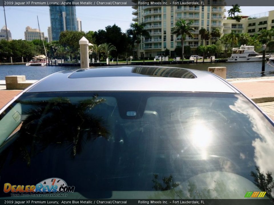2009 Jaguar XF Premium Luxury Azure Blue Metallic / Charcoal/Charcoal Photo #26