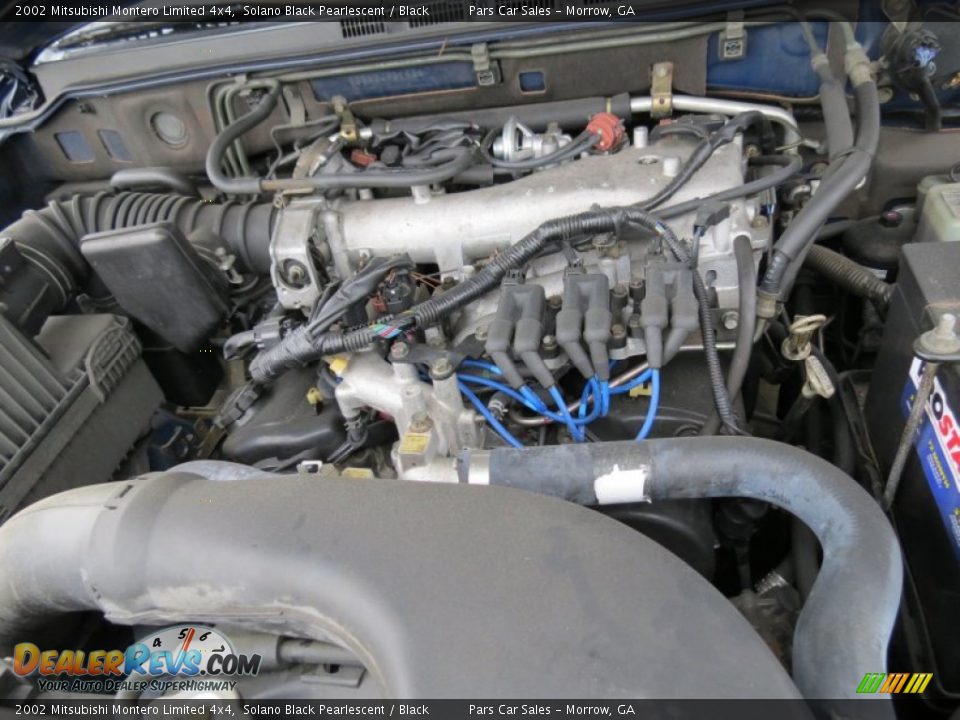 2002 Mitsubishi Montero Limited 4x4 Solano Black Pearlescent / Black Photo #13