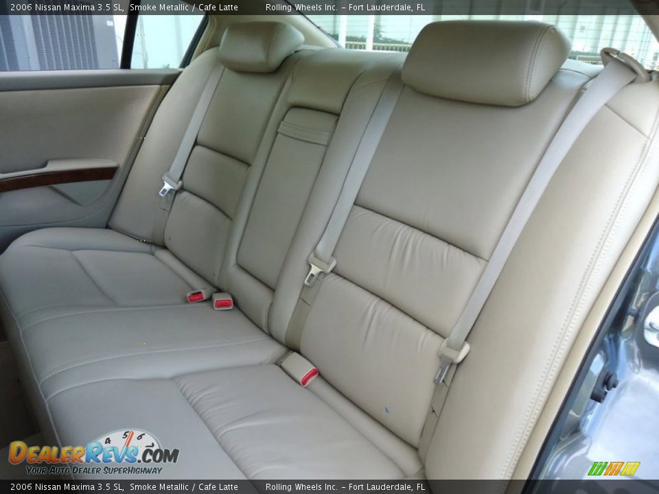 Rear Seat of 2006 Nissan Maxima 3.5 SL Photo #11