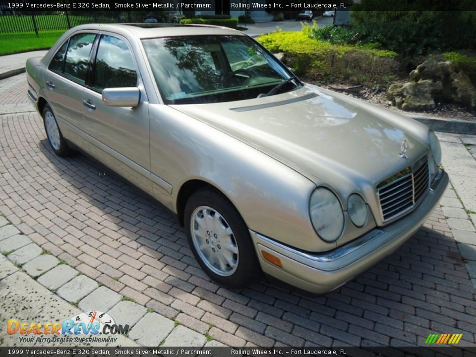 1999 Mercedes-Benz E 320 Sedan Smoke Silver Metallic / Parchment Photo #6