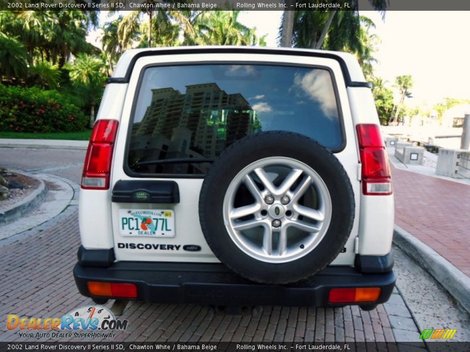 2002 Land Rover Discovery II Series II SD Chawton White / Bahama Beige Photo #3