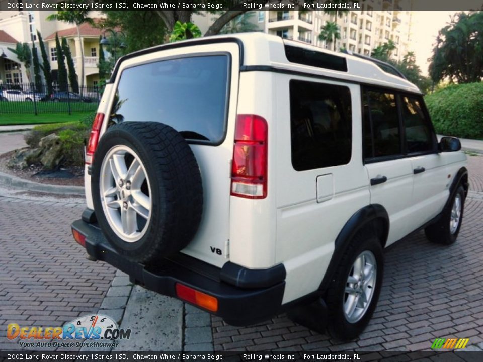 2002 Land Rover Discovery II Series II SD Chawton White / Bahama Beige Photo #12