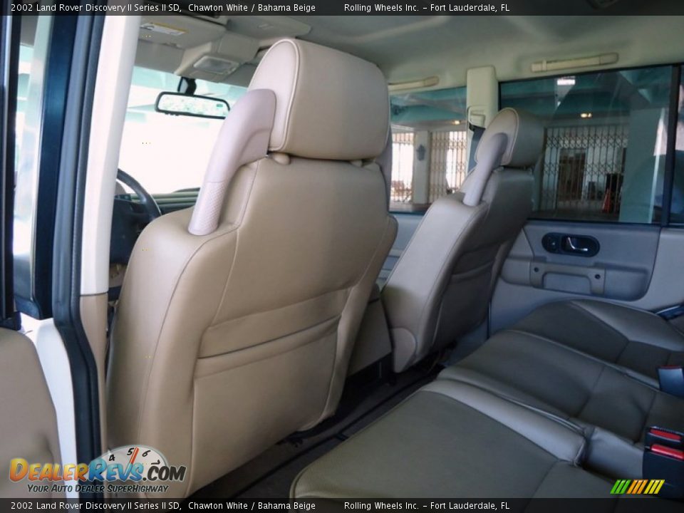 2002 Land Rover Discovery II Series II SD Chawton White / Bahama Beige Photo #27