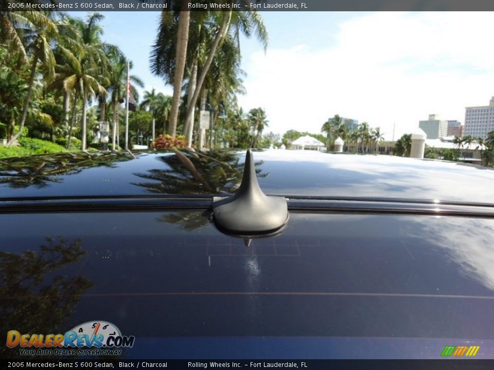 2006 Mercedes-Benz S 600 Sedan Black / Charcoal Photo #18