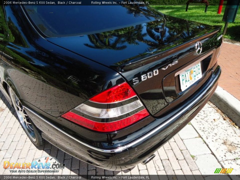 2006 Mercedes-Benz S 600 Sedan Black / Charcoal Photo #29