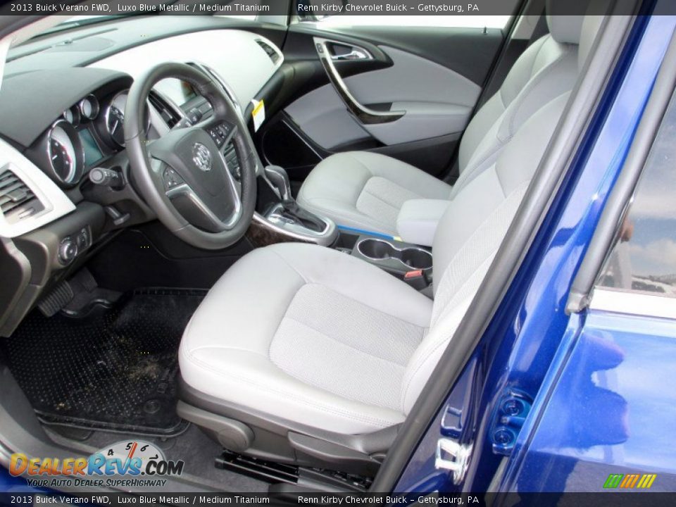 Front Seat of 2013 Buick Verano FWD Photo #16