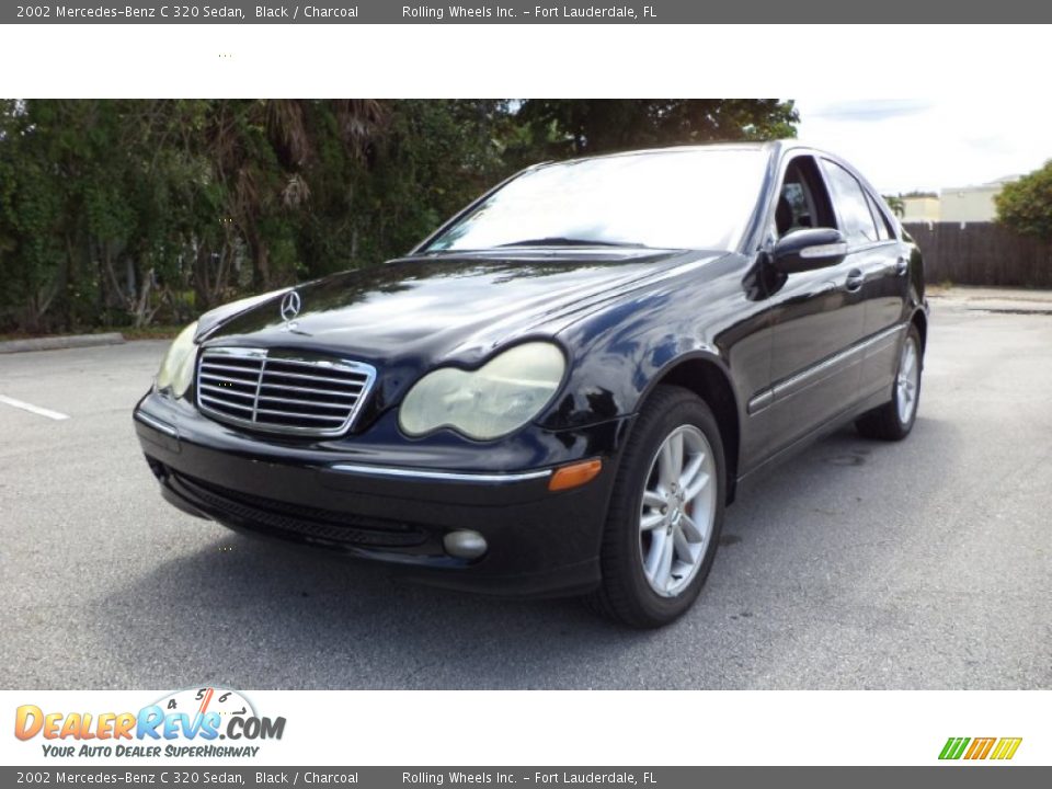 2002 Mercedes-Benz C 320 Sedan Black / Charcoal Photo #4
