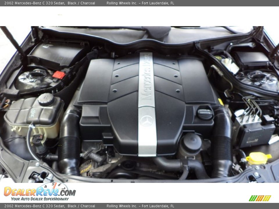 2002 Mercedes-Benz C 320 Sedan Black / Charcoal Photo #8