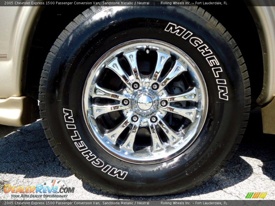 Custom Wheels of 2005 Chevrolet Express 1500 Passenger Conversion Van Photo #29
