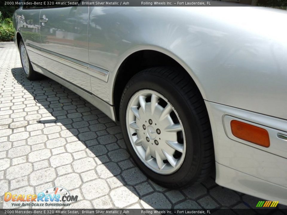 2000 Mercedes-Benz E 320 4Matic Sedan Brilliant Silver Metallic / Ash Photo #20