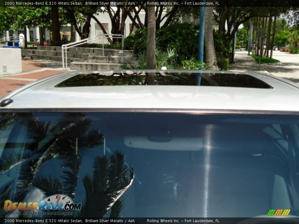 2000 Mercedes-Benz E 320 4Matic Sedan Brilliant Silver Metallic / Ash Photo #25