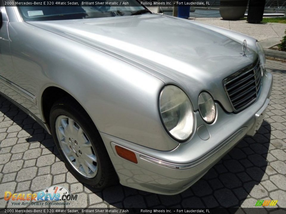 2000 Mercedes-Benz E 320 4Matic Sedan Brilliant Silver Metallic / Ash Photo #26
