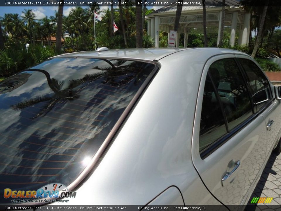2000 Mercedes-Benz E 320 4Matic Sedan Brilliant Silver Metallic / Ash Photo #35