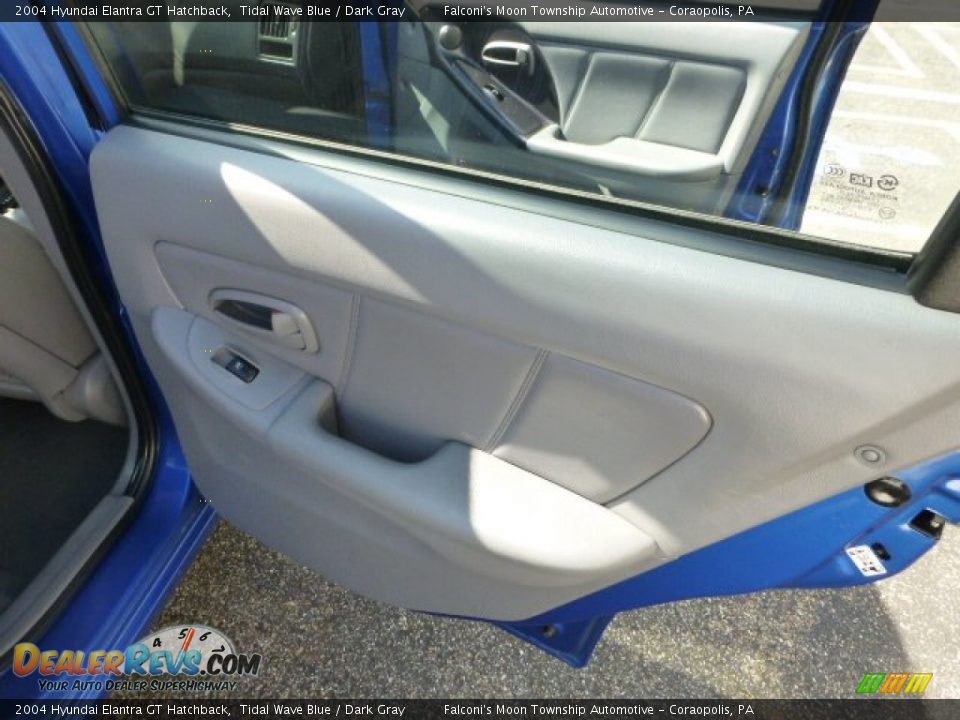 2004 Hyundai Elantra GT Hatchback Tidal Wave Blue / Dark Gray Photo #14